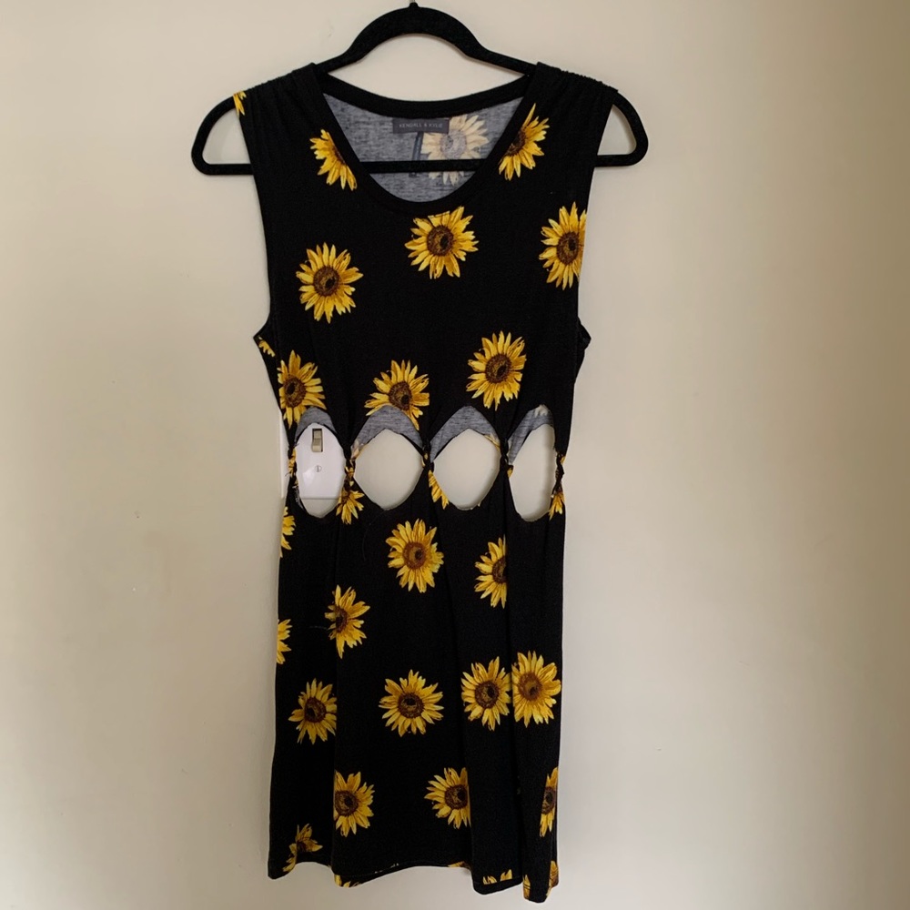 Kendall + Kylie Sunflower Dress with Open Middle